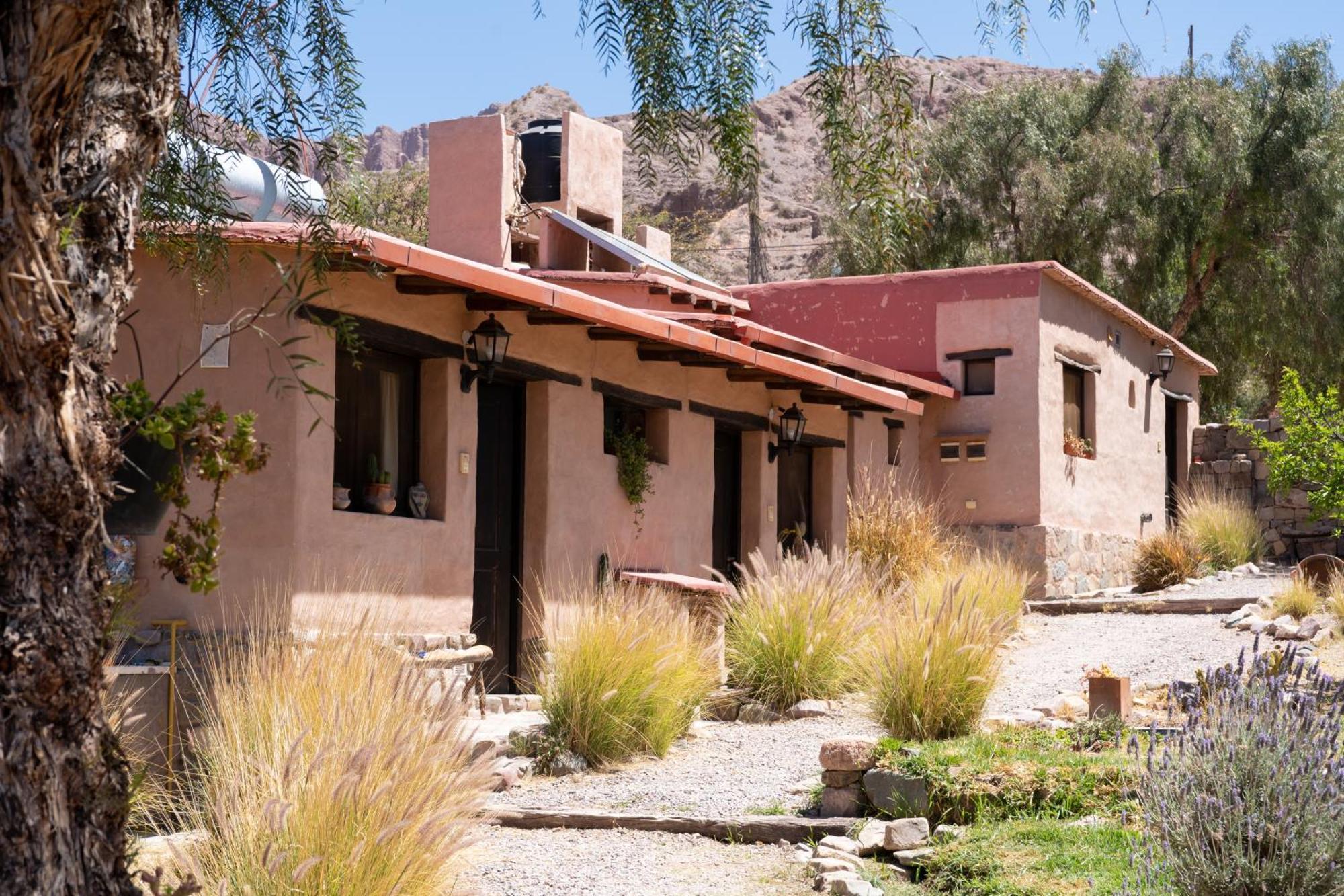 Posada Suri Huasi Tilcara Exterior photo